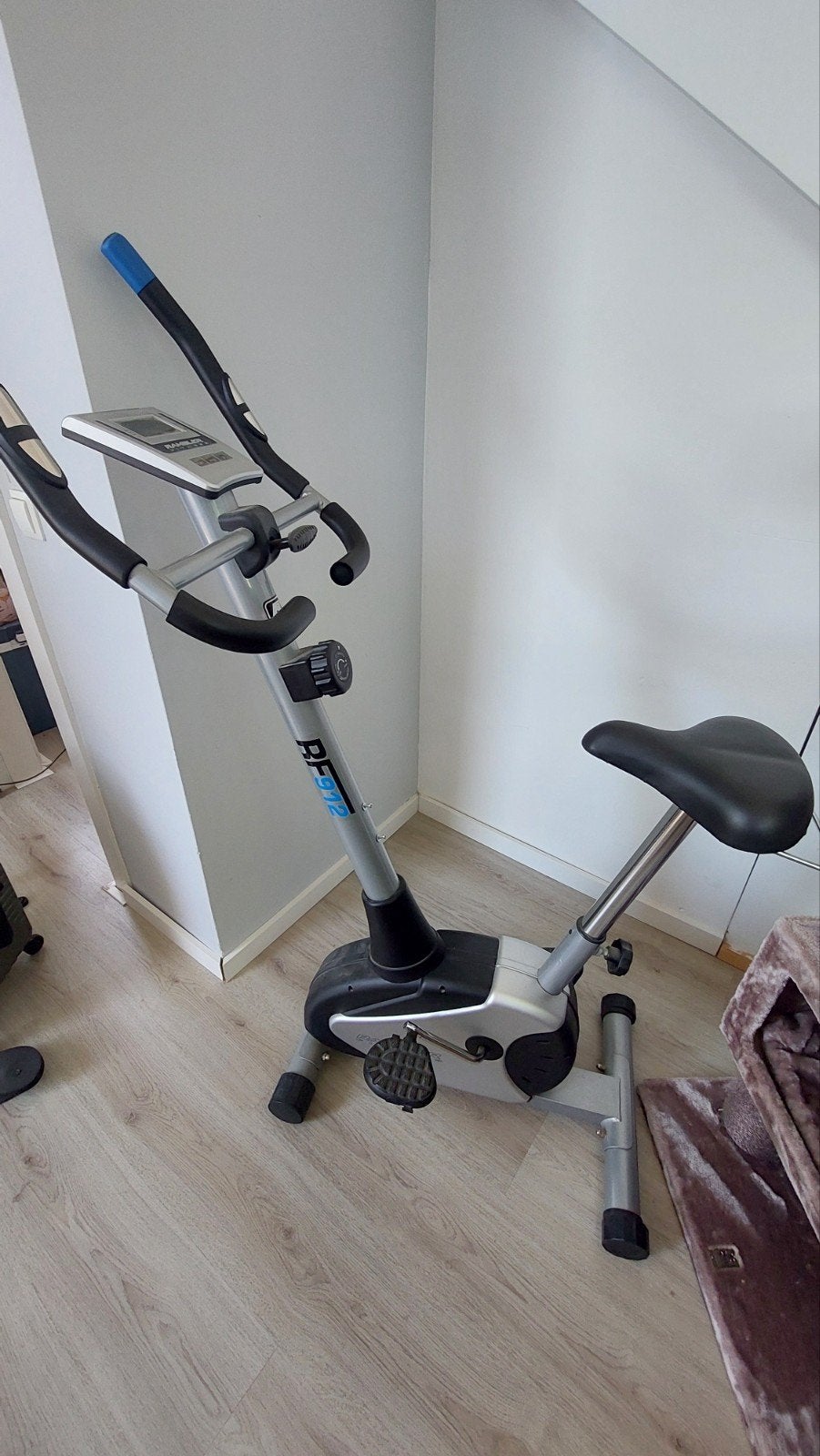 Hometrainer Rambler - Zo goed als nieuw, Sport en Fitness, Ophalen, Zo goed als nieuw, Hometrainer