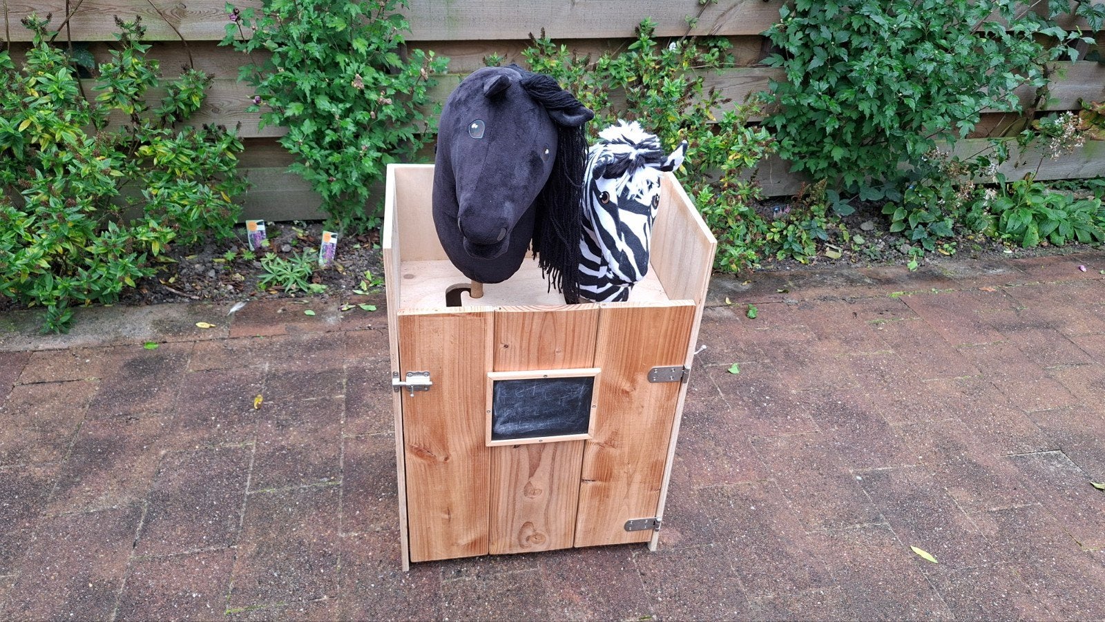 Houten stokpaard stal, hobbyhorse stal, Ophalen, Gebruikt, Jongen of Meisje