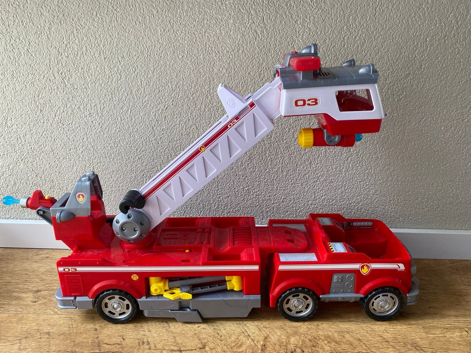 PAW Patrol Marshall Ultimate Rescue Brandweerwagen, Ophalen of Verzenden, Zo goed als nieuw