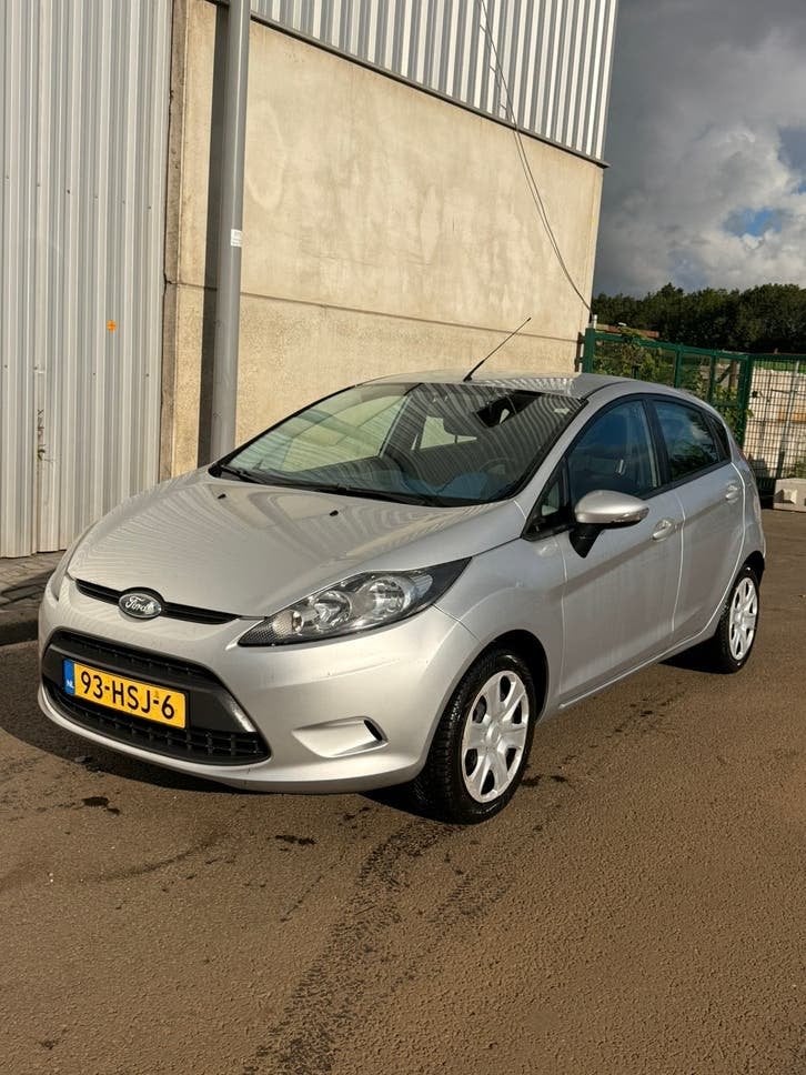 Ford Fiësta 1.25 44KW 5DR 2009 Grijs, Voorwielaandrijving, Stof, 40 €/maand, 1242 cc