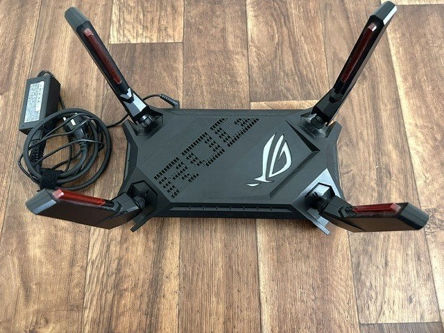 ASUS ROG Rapture GT-AX6000 gaming router., Ophalen of Verzenden, Gebruikt, ASUS