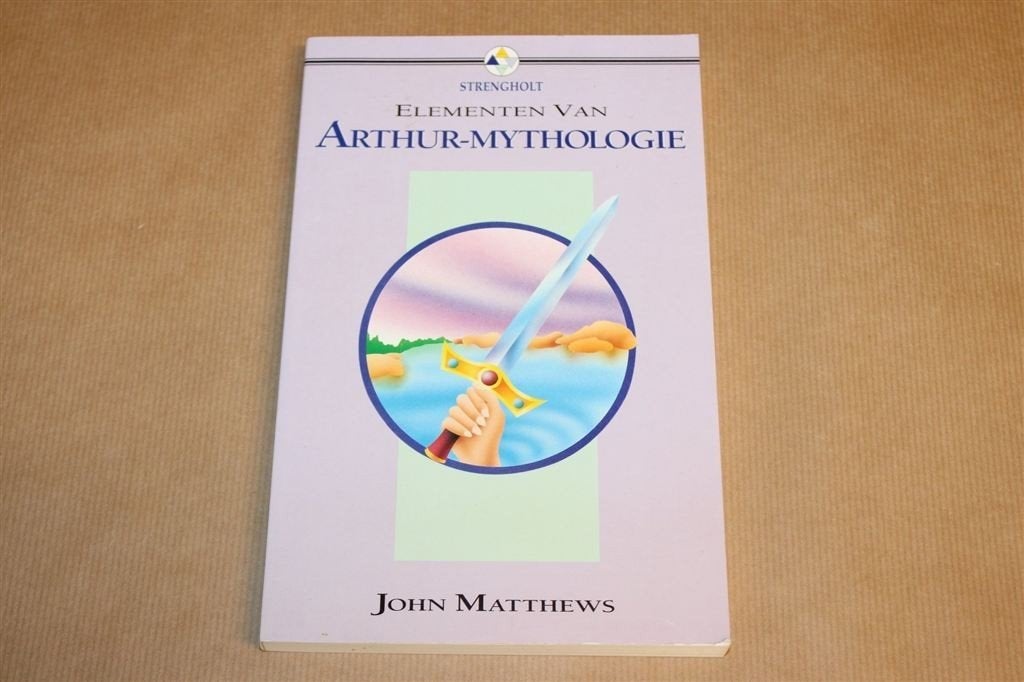 Elementen van Arthur-Mythologie — Legenden & Symboliek, Ophalen of Verzenden, Gelezen, Overige onderwerpen, Achtergrond en Informatie