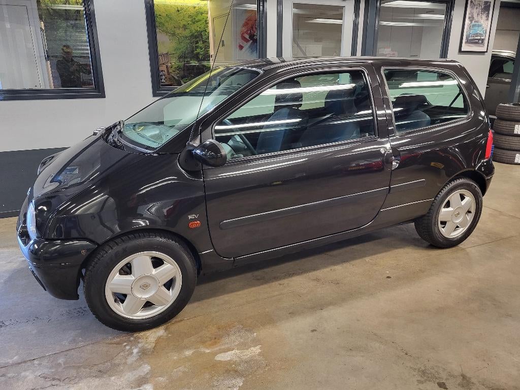 Renault Twingo 1.2-16V Privilége bj.2003 Zwart /APK 31-03-27, Auto's, Voorwielaandrijving, 4 cilinders, 4 stoelen, Zwart