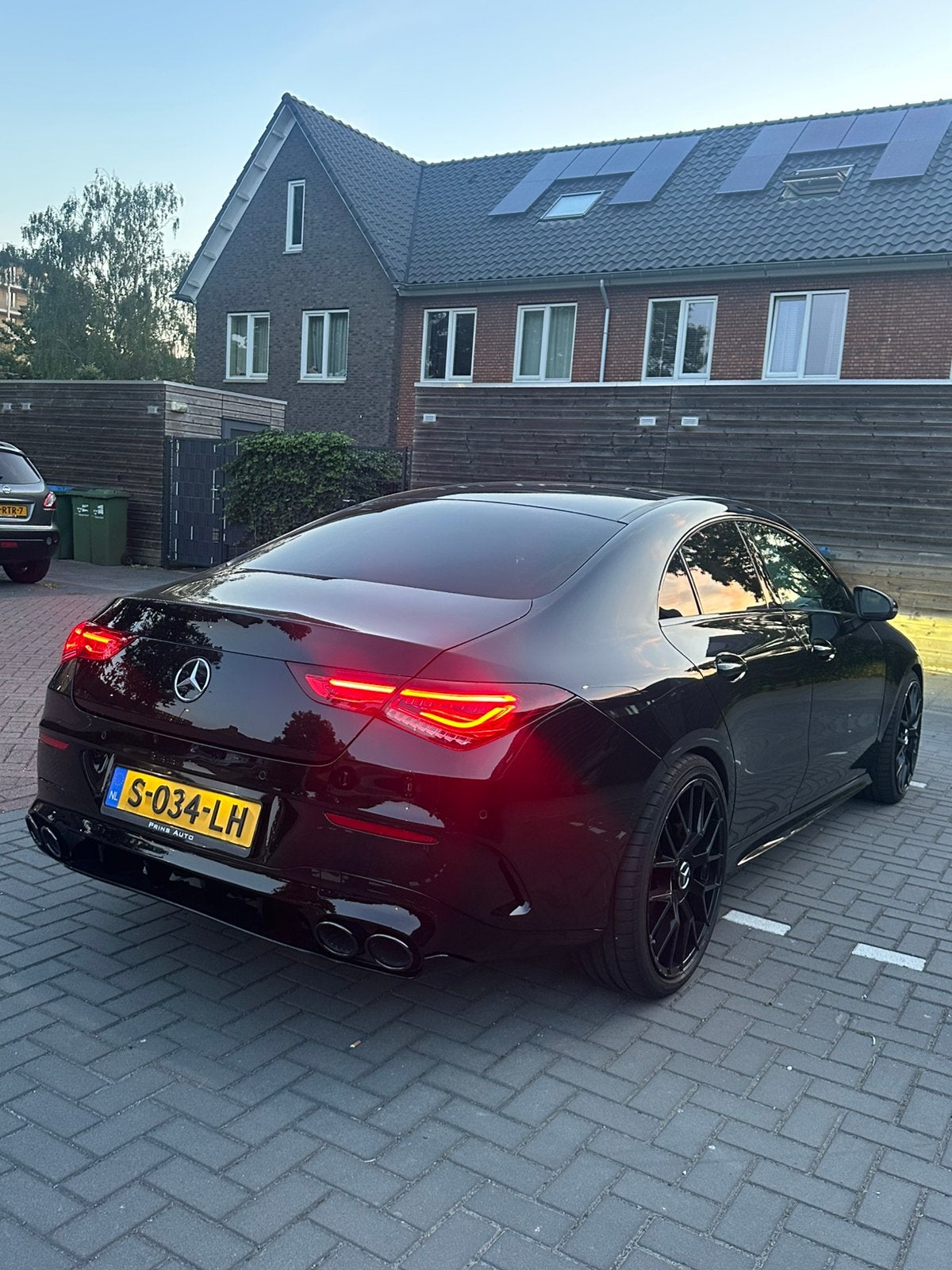 Mercedes-Benz CLA 250 224pk 7G-DCT 2020 Zwart, Auto's, Zwart, 4 cilinders, Alcantara, Zwart