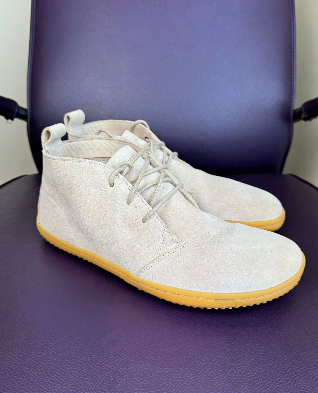 VIVOBAREFOOT Gobi lll Suede Leather Sand Loafers Sneakers 42, Ophalen of Verzenden, Zo goed als nieuw, Instappers, Beige