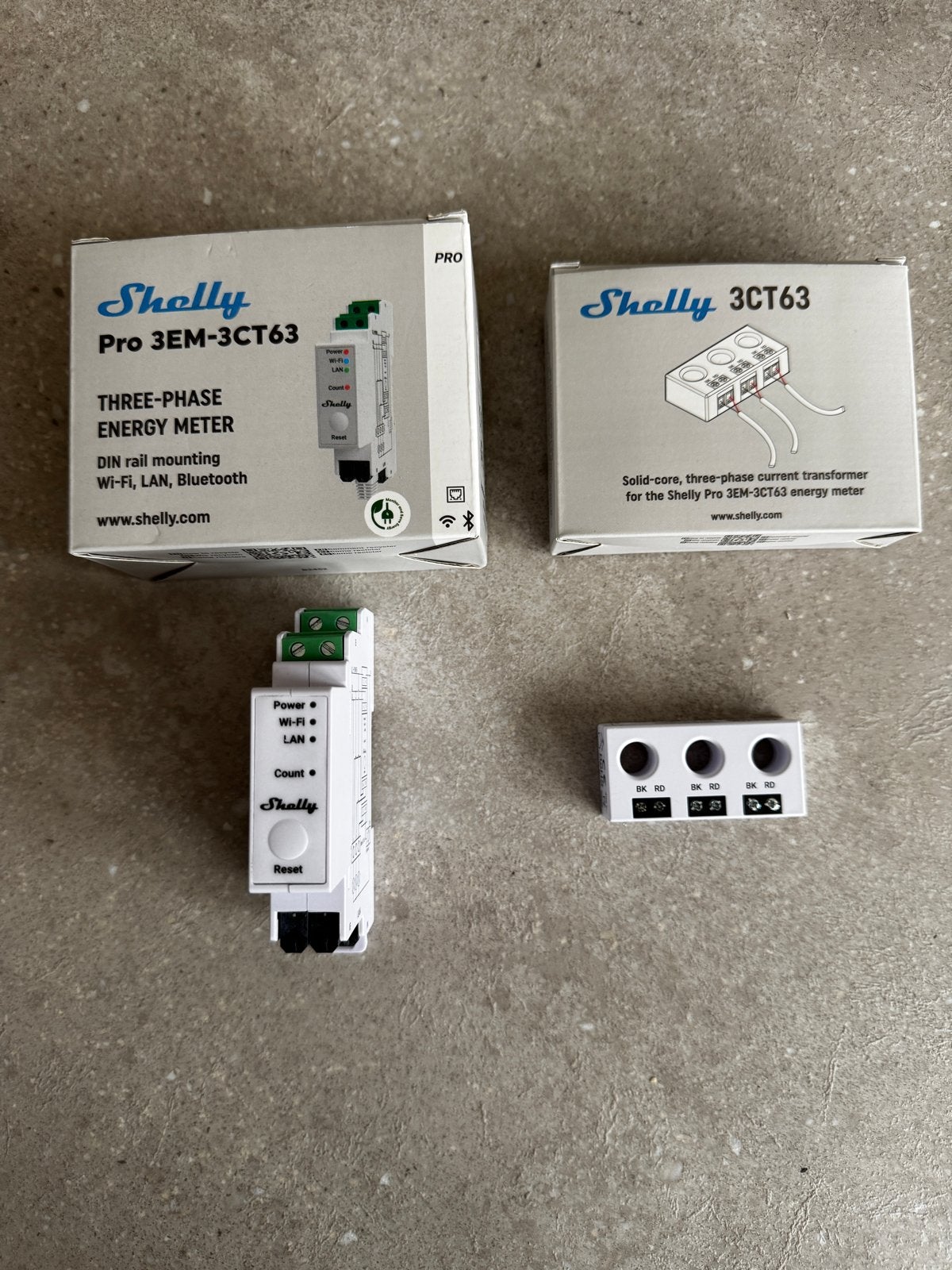 Shelly Pro 3EM-3CT63 Driefasige Energiemeter met CT, Ophalen, Zo goed als nieuw, Overige merken, Overige typen
