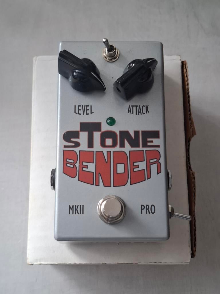 Troback Stone Bender Fuzz., Ophalen of Verzenden, Zo goed als nieuw, Distortion, Overdrive of Fuzz
