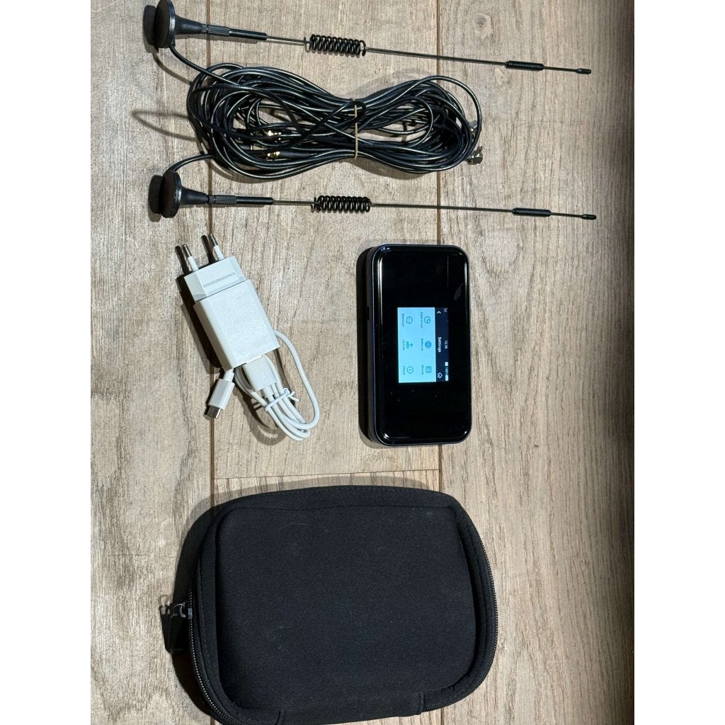 ZTE MIFI Router 5G met Externe Antennes  MU5001, Ophalen of Verzenden, Gelezen, Besturingssystemen