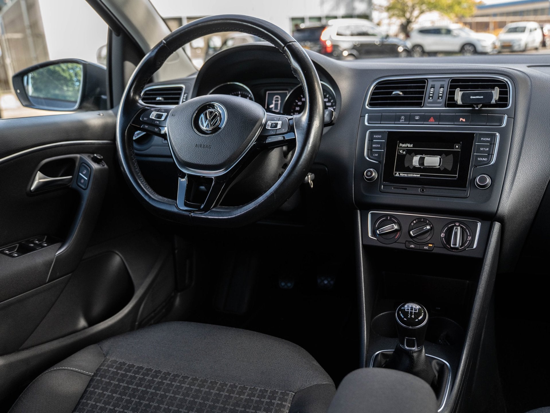 Volkswagen Polo 1.2 TSI Highline | CRUISE / CLIMATE CONTR |, Auto's, Verwarmde buitenspiegels, 4 cilinders, Bedrijf, Handgeschakeld