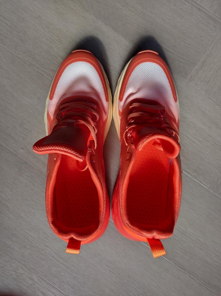 Pier One Unisex Sneakers - Gloednieuw, Kleding | Heren, Schoenen, Overige kleuren, Nieuw, Pier One, Ophalen of Verzenden