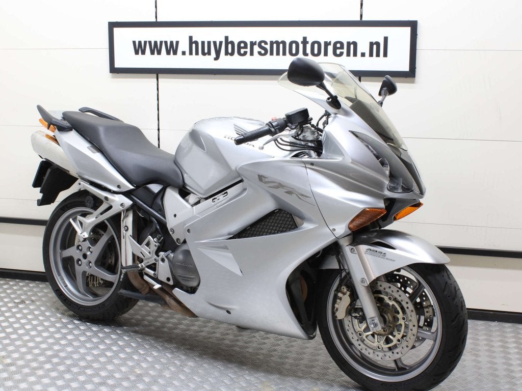 Honda VFR 800 V-Tec ABS Tour-Sport 2005 VFR800A, Niet ingevuld, 4 cilinders, Bedrijf, Niet ingevuld