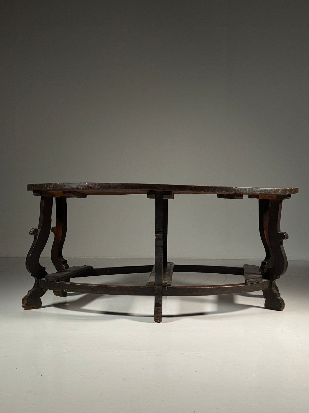 Noord Italiaanse center table 17e eeuw, Ophalen of Verzenden