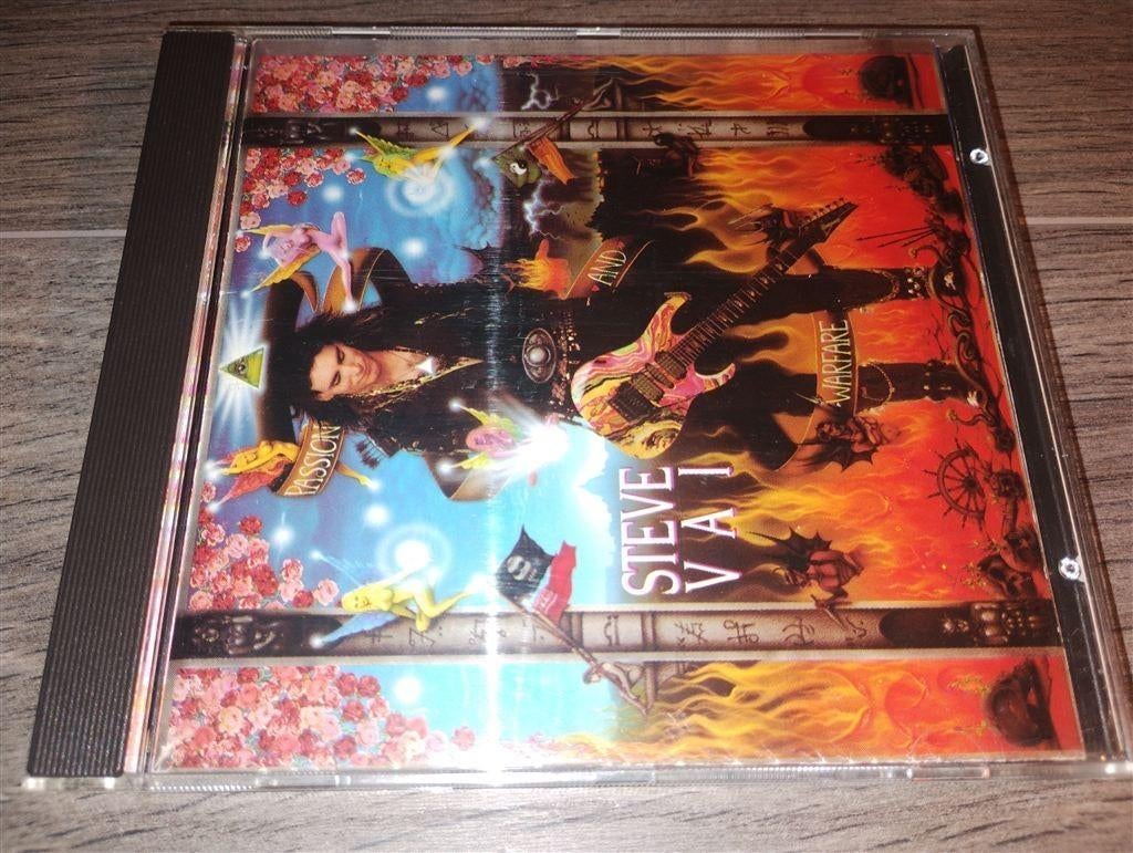 Steve Vai - Passion And Warfare, Ophalen of Verzenden, Zo goed als nieuw