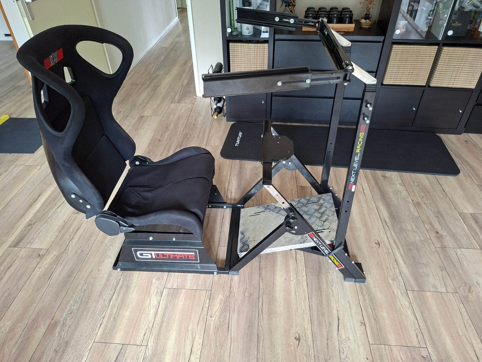 Next Level Racing GT Ultimate Simrig incl triple monitor, Ophalen, Zo goed als nieuw
