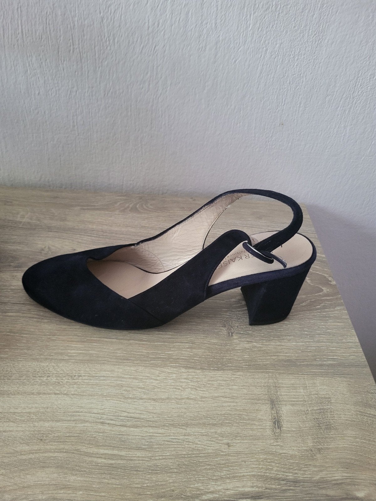 Sandalen maat 41, Peter Kaiser, Blauw, Zo goed als nieuw, Sandalen of Muiltjes