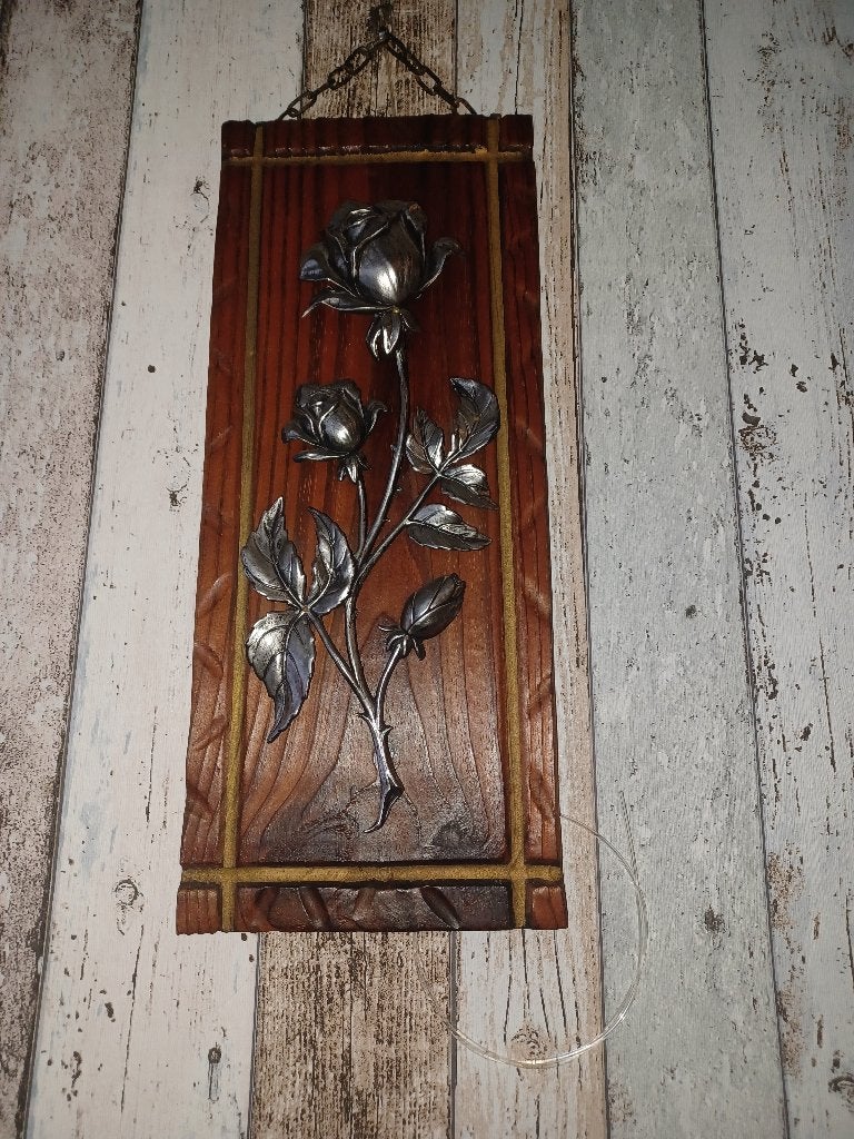 Vintage Houten Wandpaneel met Metalen Roos, Verzenden, Hout, Decoratieobject, Zo goed als nieuw