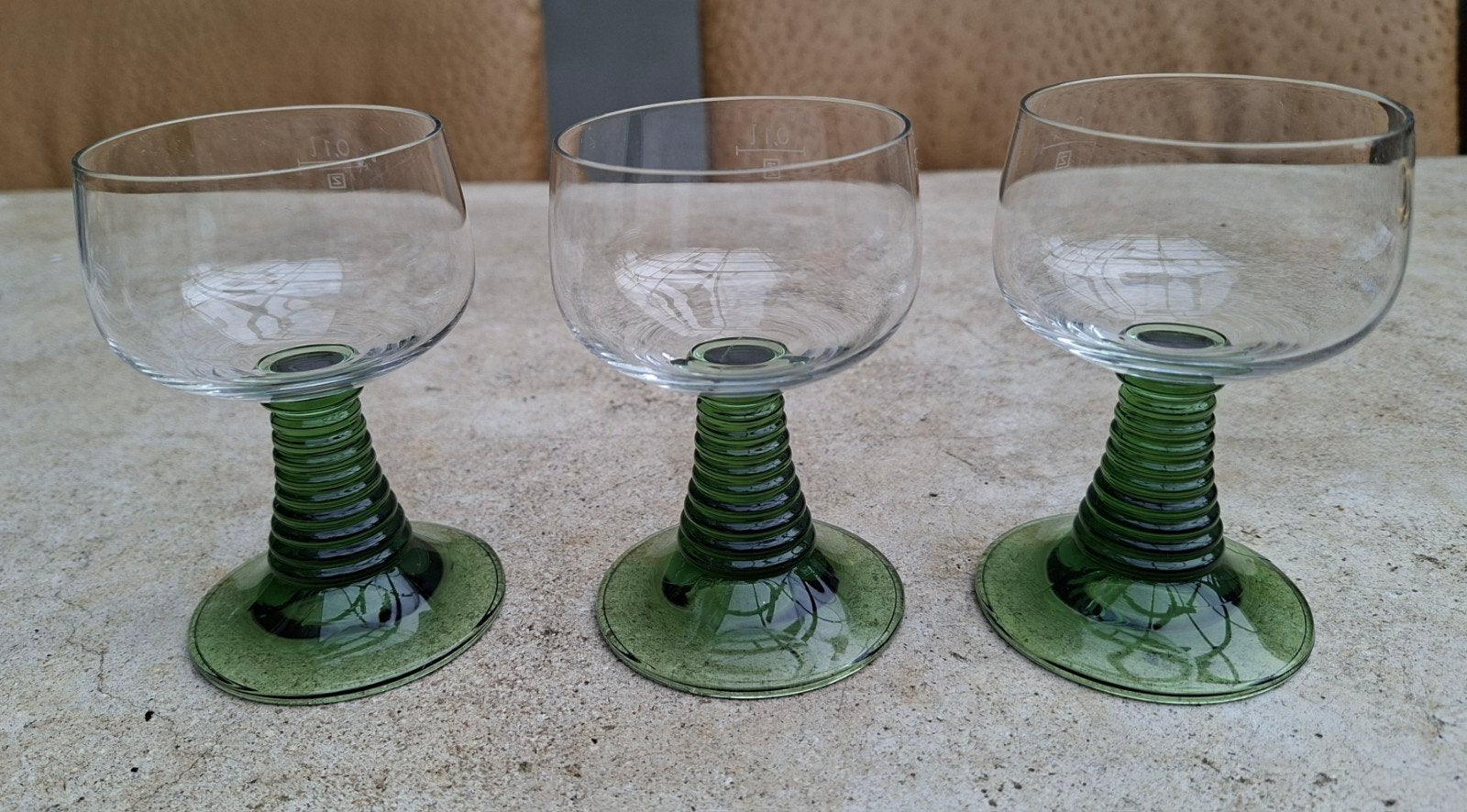 Set van 3 vintage groene Moezel Wijnglazen Geribbelde voet, Antiek en Kunst, Ophalen of Verzenden