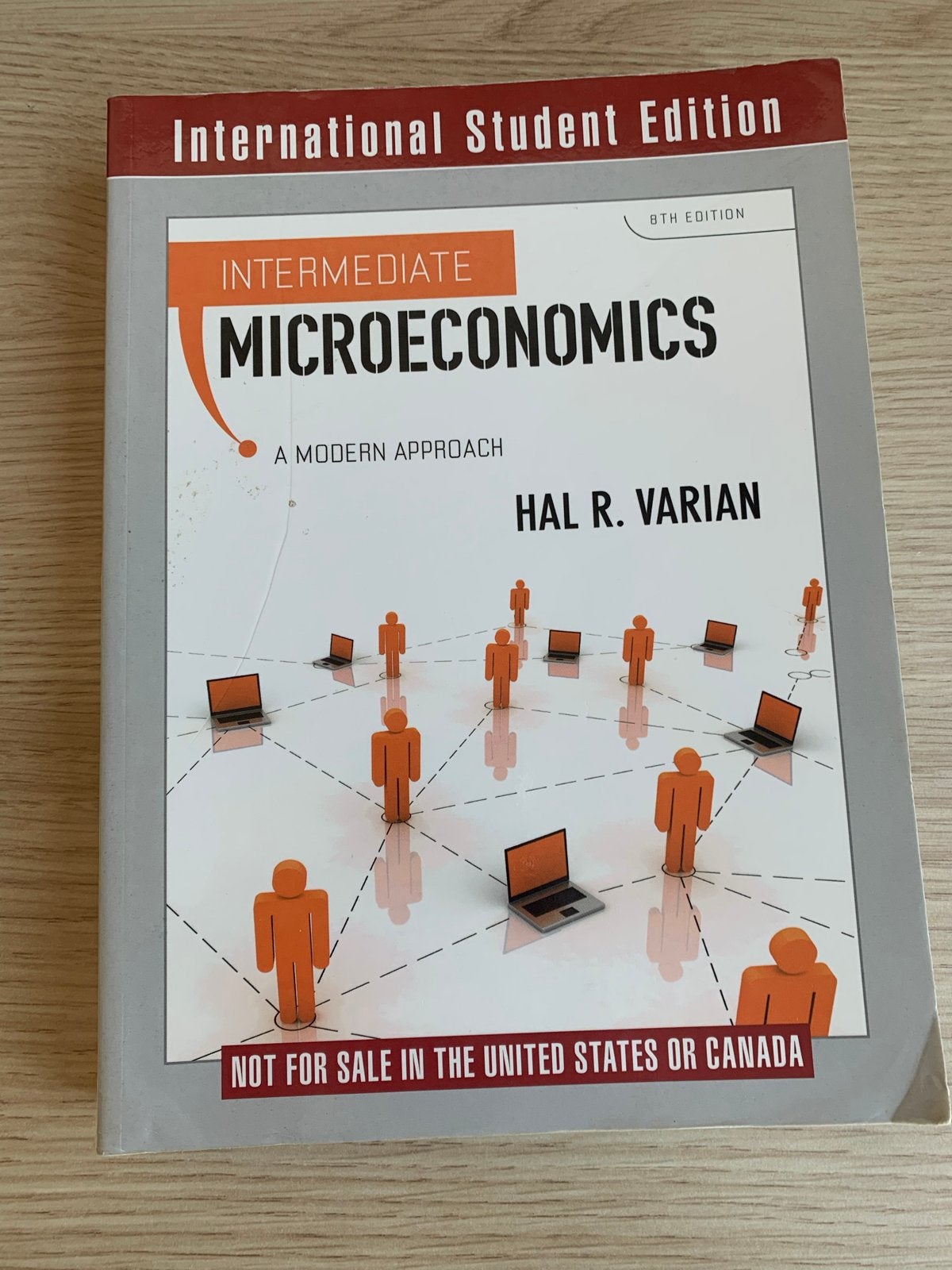 Intermediate Microeconomics - Hal R. Varian (8e editie), Boeken, Ophalen of Verzenden, Gamma, Zo goed als nieuw, HBO