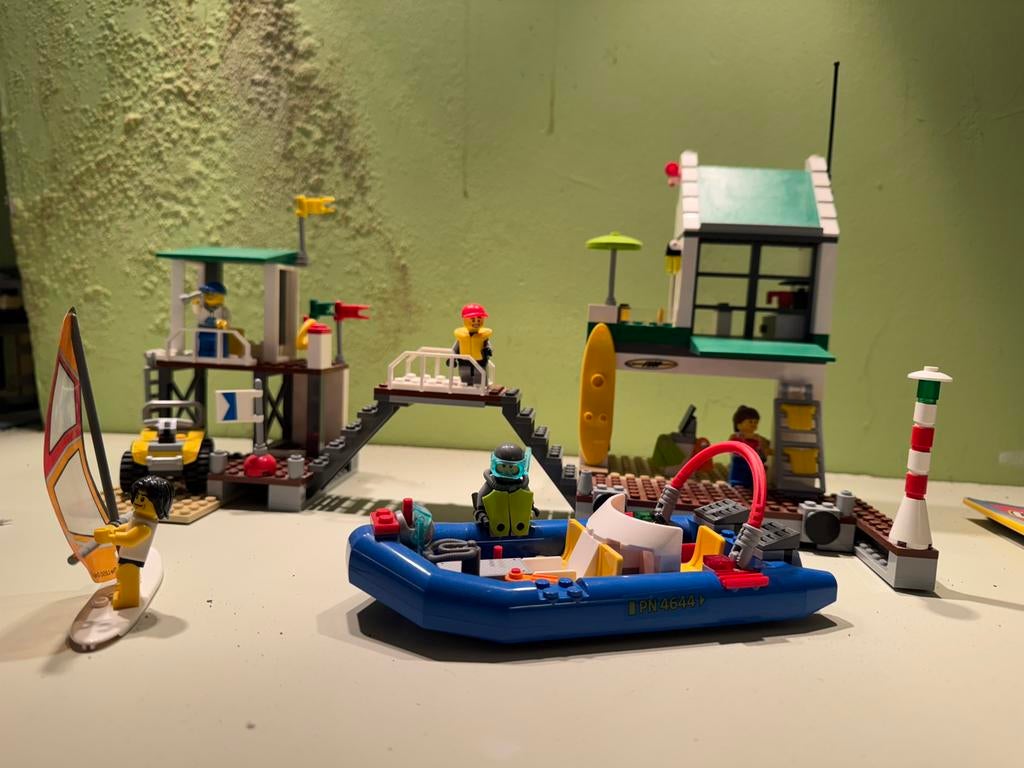 LEGO City en Creator Kust sets, Kinderen en Baby's, Speelgoed | Duplo en Lego, Verzenden, Zo goed als nieuw