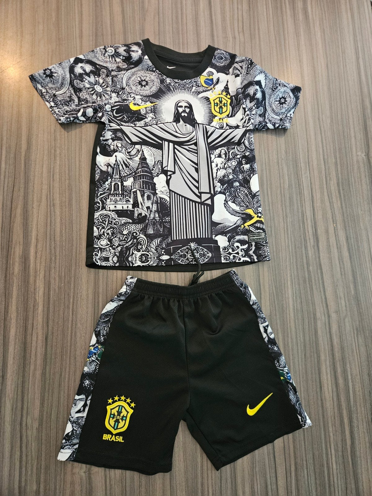 Brazilie voetbalsetje voetbalpakje shirt maat 128 7 jaar, Verzenden, Gebruikt, Jongen of Meisje, Shirt of Longsleeve