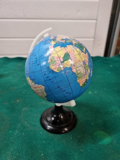 wereldbol puntenslijper, Ophalen of Verzenden, 'T Olde Gre-j, Info@toldegrej.nl, Endepoelstraat 20f Didam
