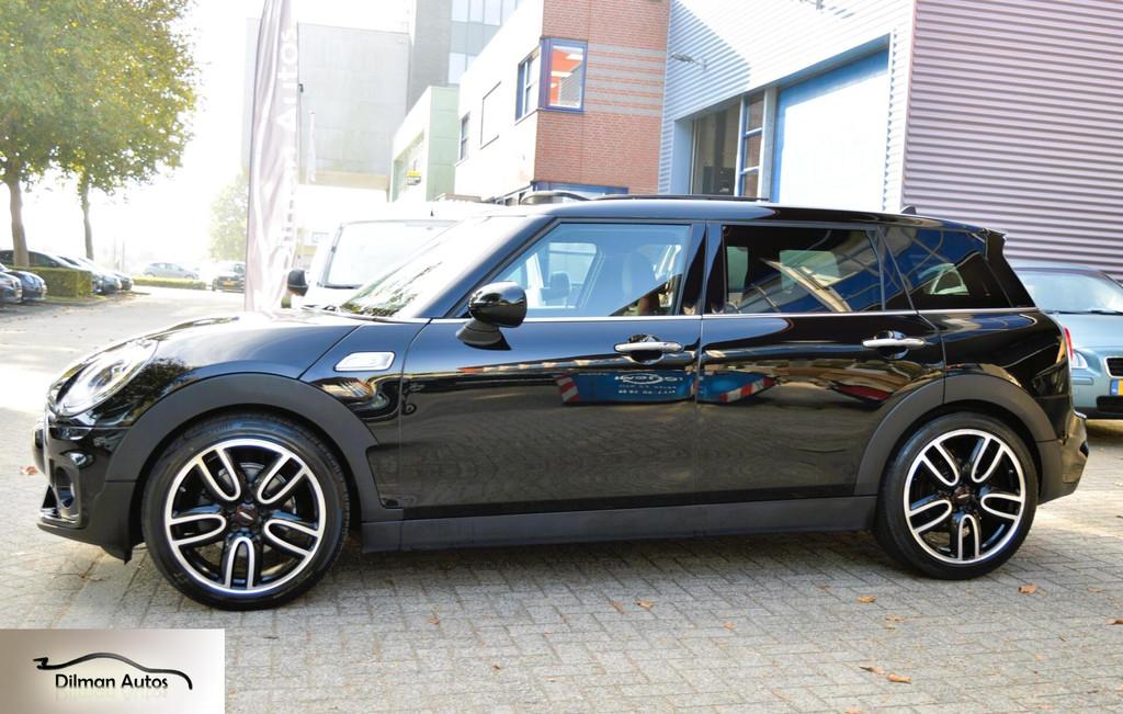 Mini Clubman 2.0 John Cooper Works Chili|Aut|Pano|Leder|Navi, 1998 cc, Gebruikt, Met garantie (alle), Zwart