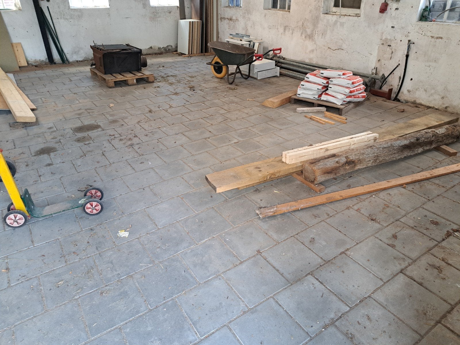 Gratis betontegels 30x30 - Ideaal voor terras of pad, Ophalen, Gebruikt, 20 tot 40 cm, Minder dan 5 m²