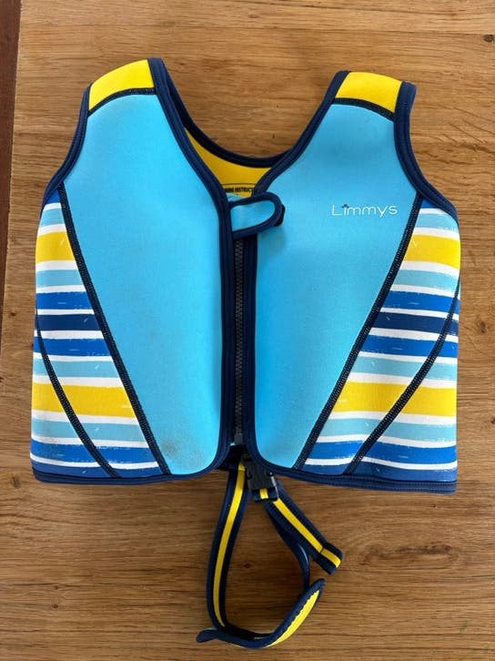 Limmys zwemvest 23-32 kg nieuw, Ophalen, Zo goed als nieuw, Kind, Reddingsvest of Zwemvest