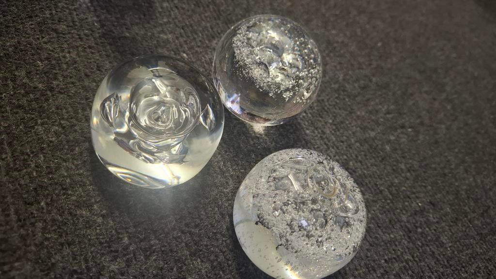 Set van 3 decoratieve glazen bollen, Ophalen