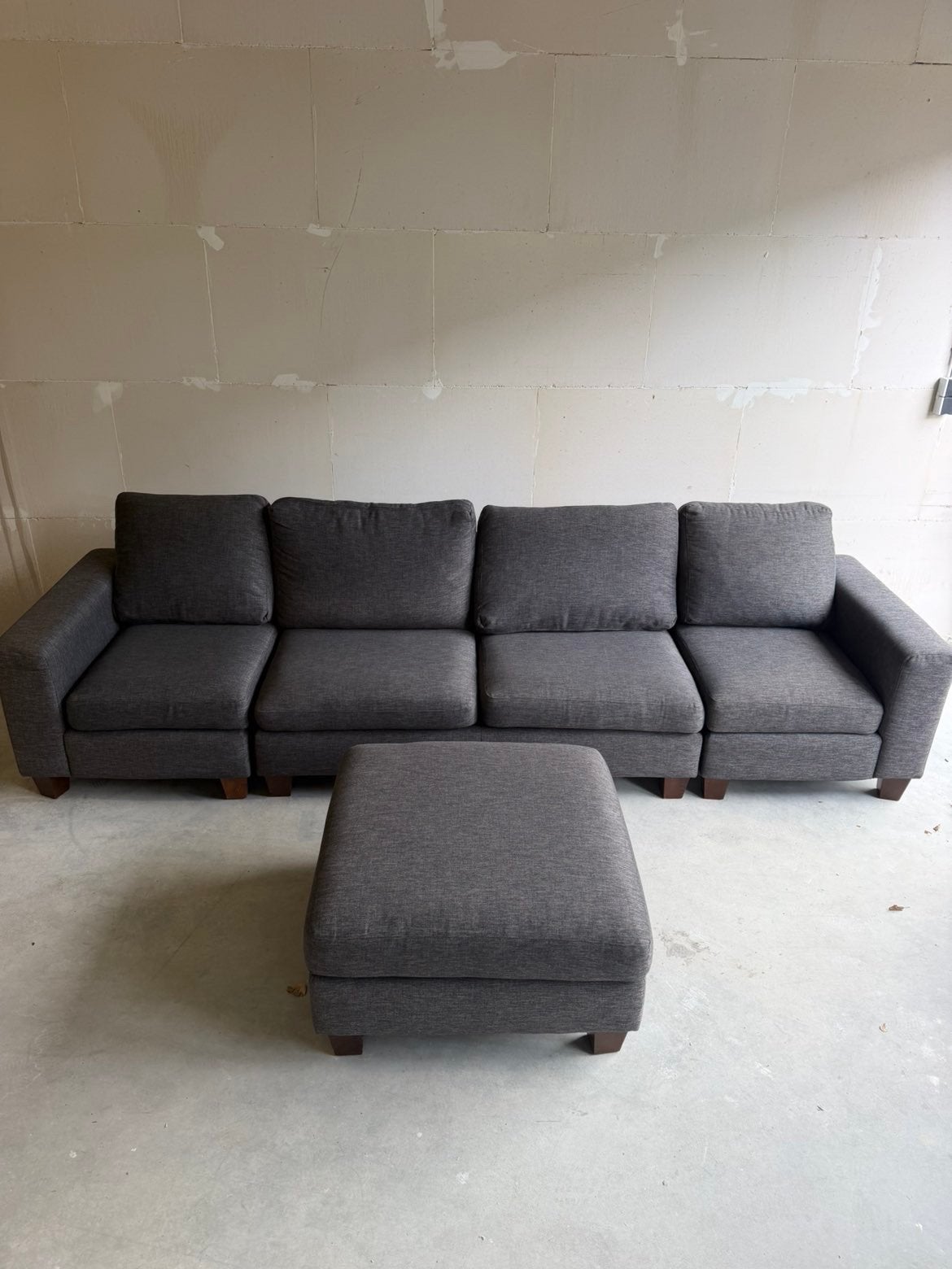 Gereinigde 4-zitsbank met poef - Zo goed als nieuw, Huis en Inrichting, 300 cm of meer, 75 tot 100 cm, Ophalen of Verzenden, Zo goed als nieuw