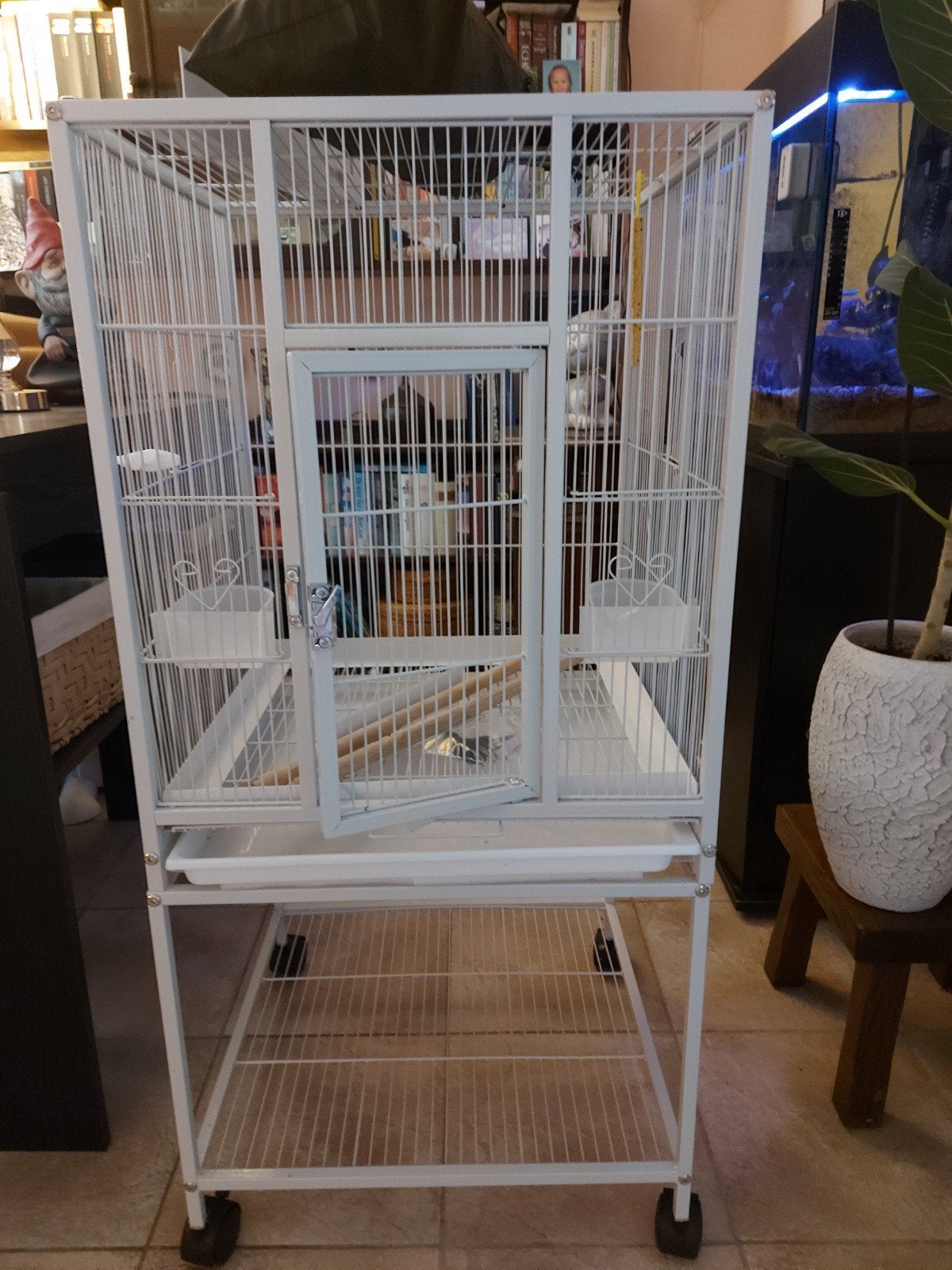 Mooie stevige verrijdbare vogelkooi, Dieren en Toebehoren, Ophalen, Zo goed als nieuw, Metaal, Vogelkooi