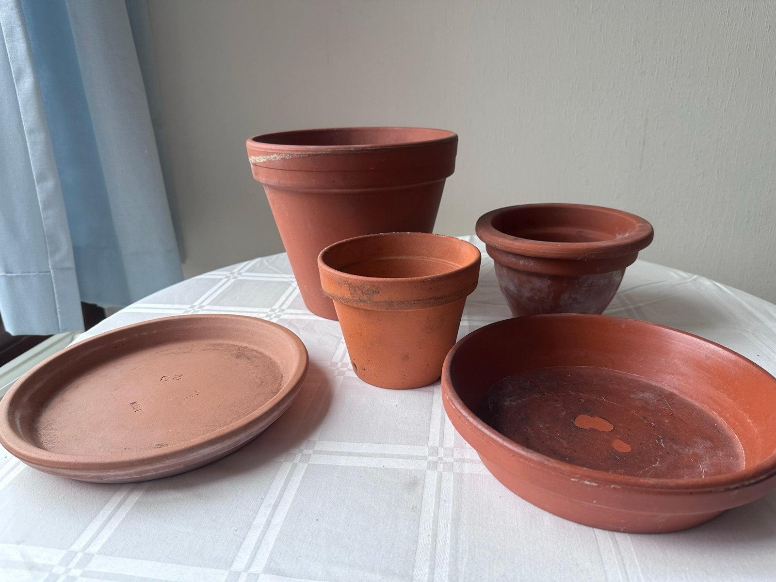 Terracotta bloempotten en schotels, Gebruikt, Rond, Binnen, Minder dan 40 cm