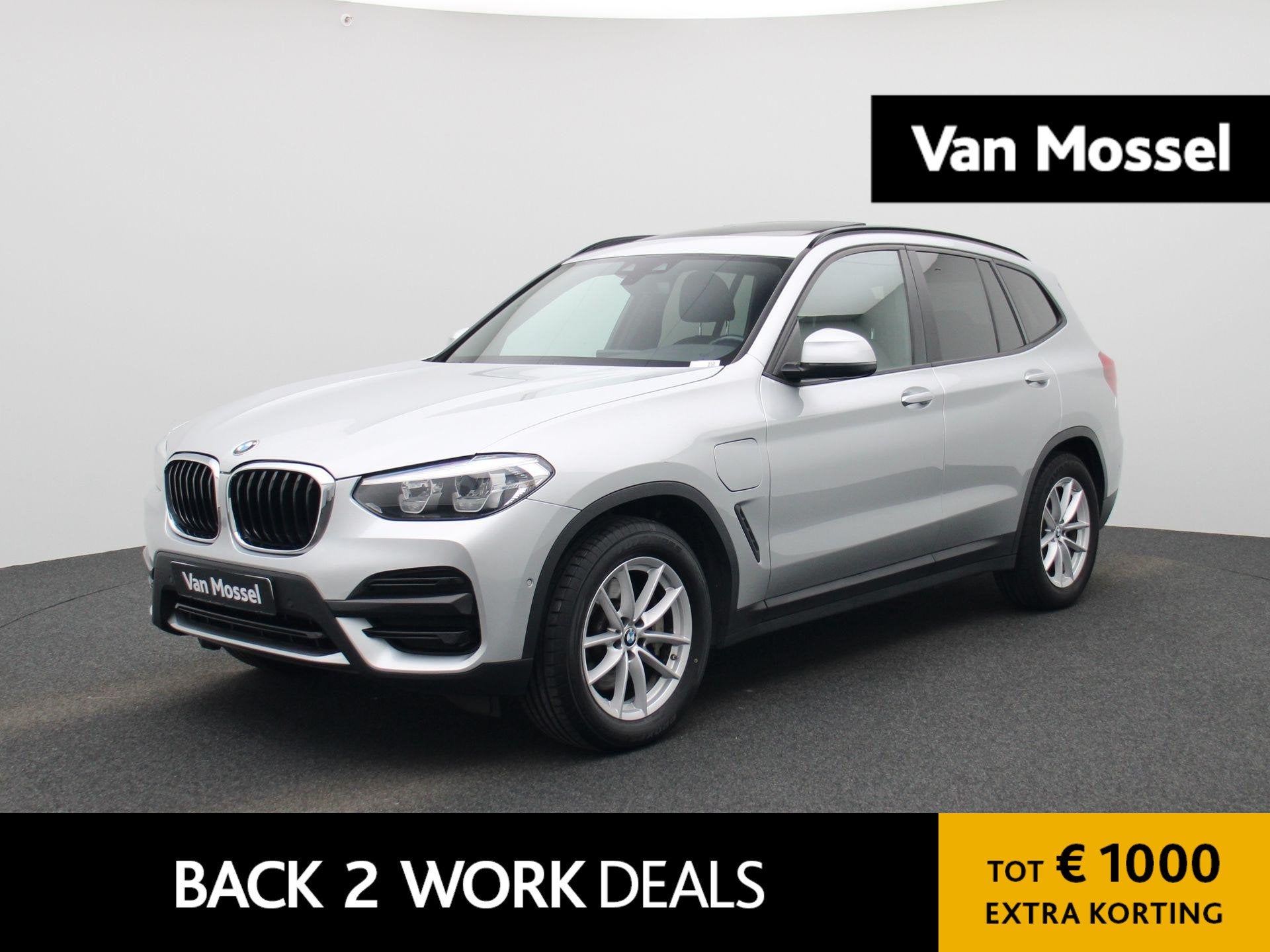 BMW X3 xDrive30e | PANORAMADAK | STOEL-STUURWIELVERWARMING |