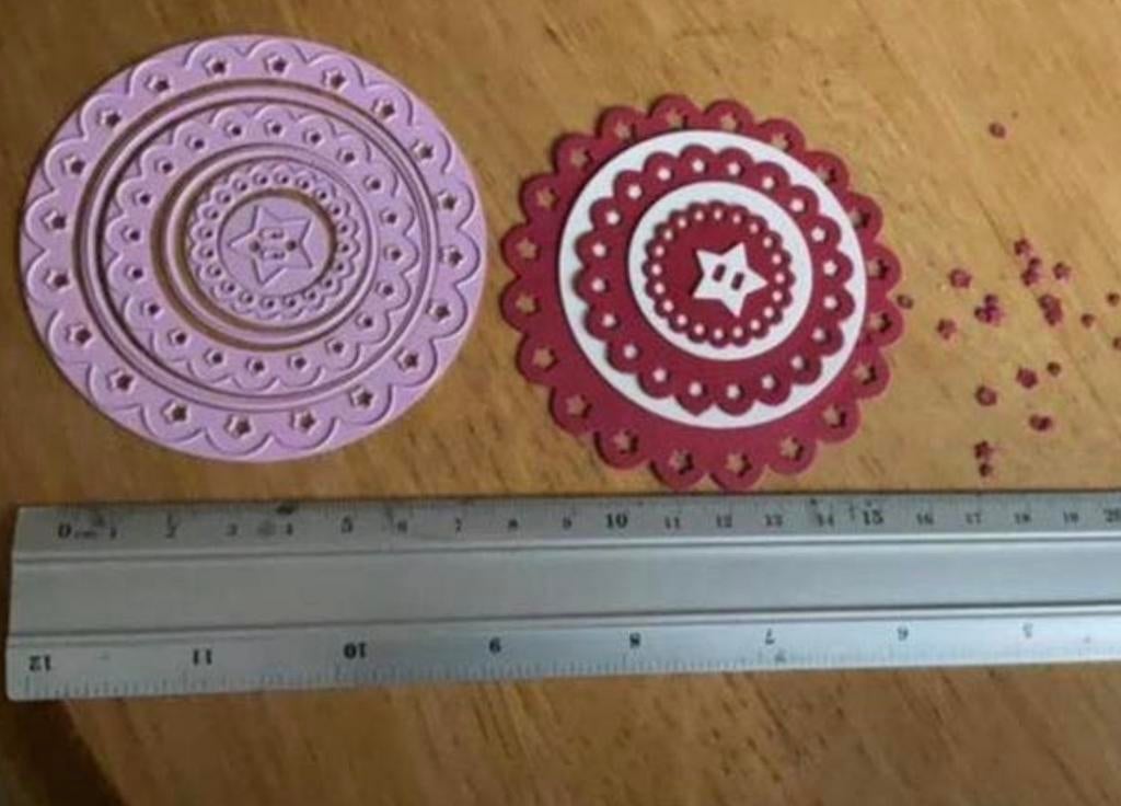 Snijmal set 6 delig van Marianne design 1174, Hobby en Vrije tijd, Kaarten | Zelf maken, Ophalen of Verzenden, Zo goed als nieuw