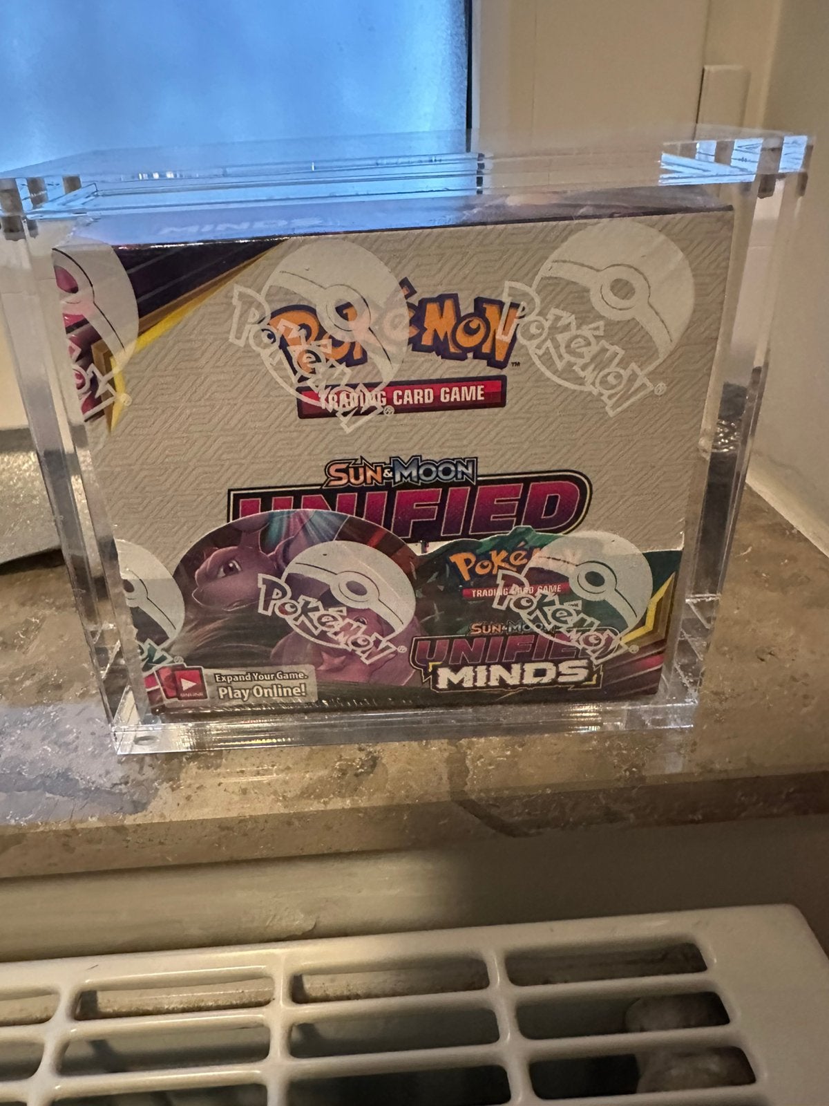 Unified mind boosterbox, Hobby en Vrije tijd, Verzamelkaartspellen | Pokémon, Ophalen of Verzenden, Zo goed als nieuw, Boosterbox