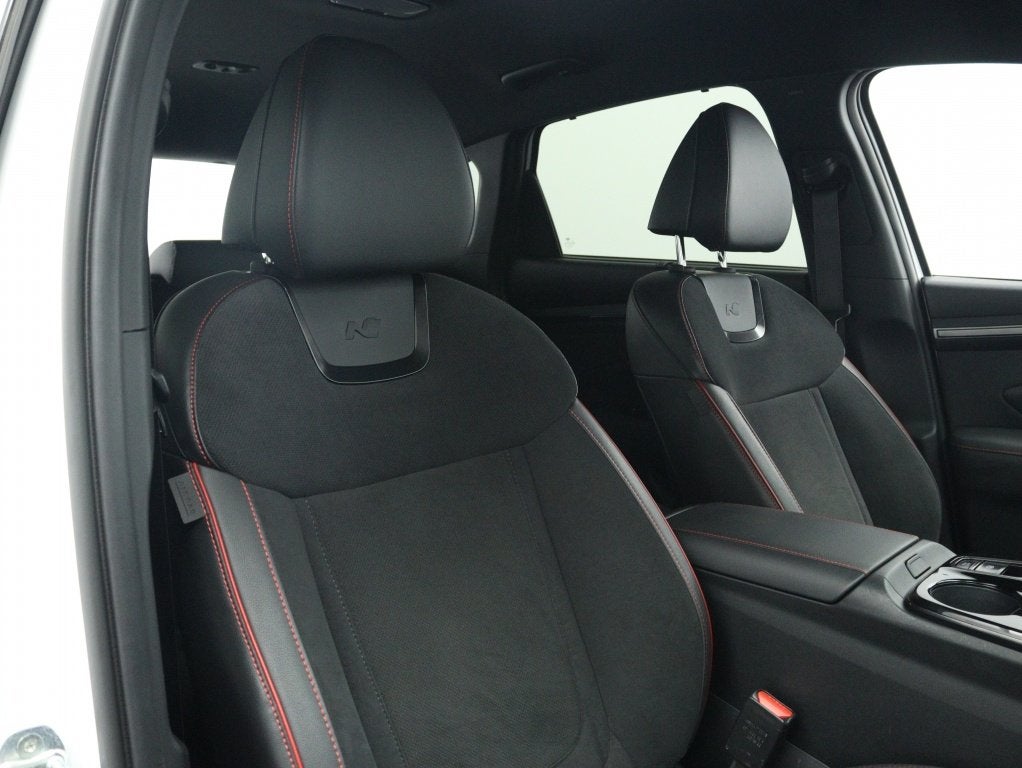 Hyundai Tucson 1.6 T-GDI PHEV N-Line 4WD 265PK | 360 graden, Auto's, 14 kWh, Gebruikt, 4 cilinders, Wit