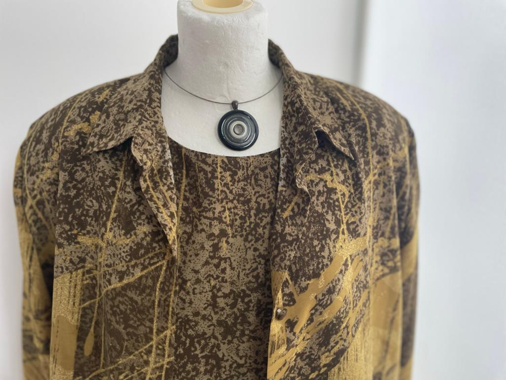 Mooie 2-delige blouse set van 18e October, Maat 46, Kleding | Dames, Verzenden, Gedragen, Maat 46/48 (XL) of groter, Bruin