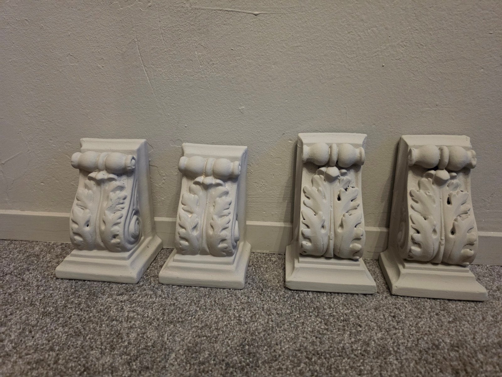 Set van 4 decoratieve gips ornamenten, Gebruikt, Overige materialen, Ophalen of Verzenden, Klassiek