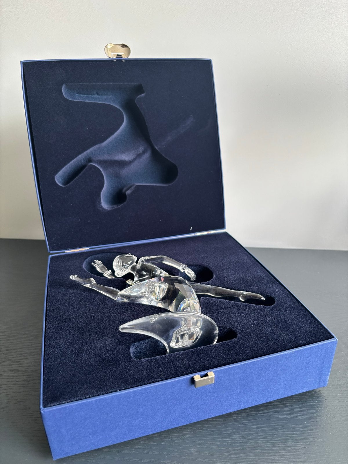 Swarovski SCS Ballerina jaarstuk 2004 “Anna”, Verzamelen, Ophalen of Verzenden, Zo goed als nieuw, Figuurtje