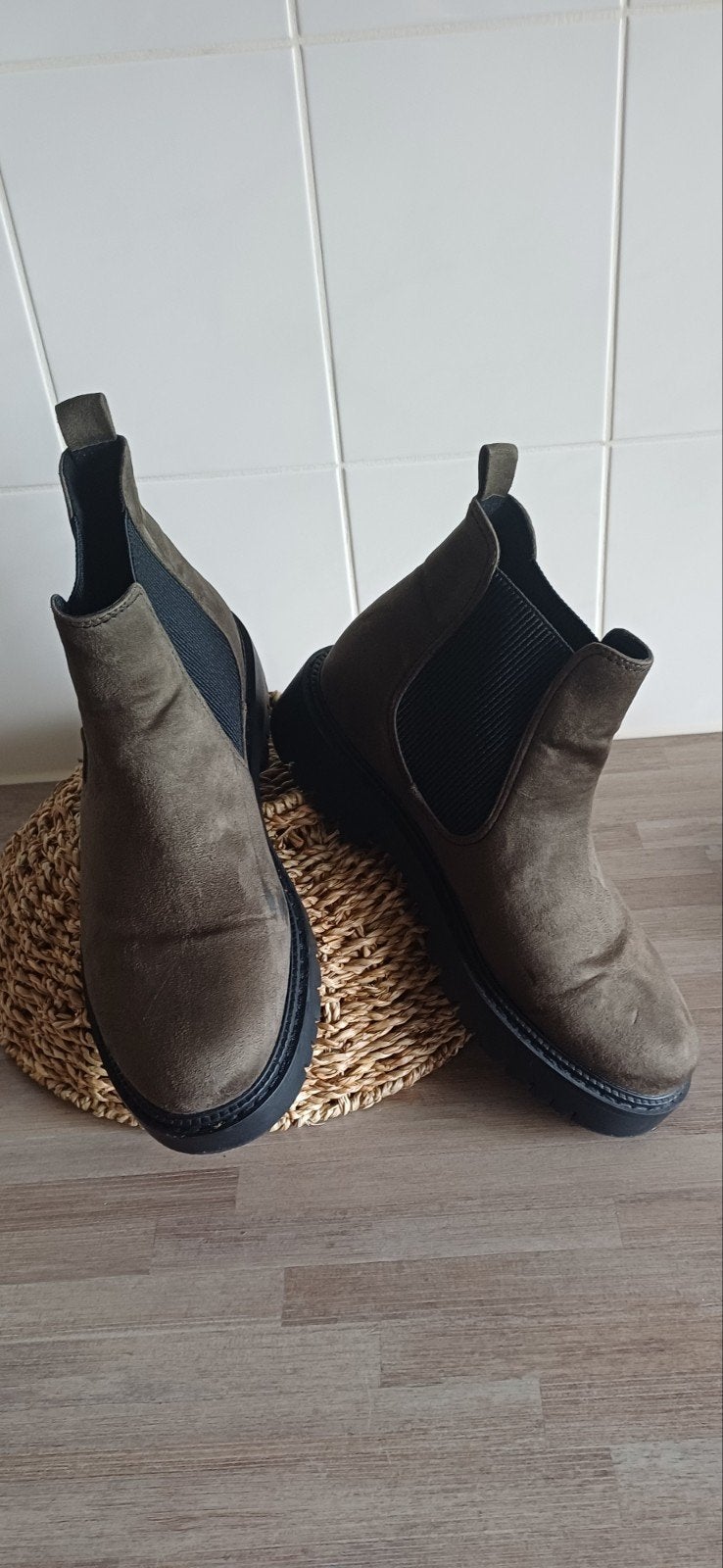 zgan mosgroene boots mt 38, Verzenden, Zo goed als nieuw, Groen