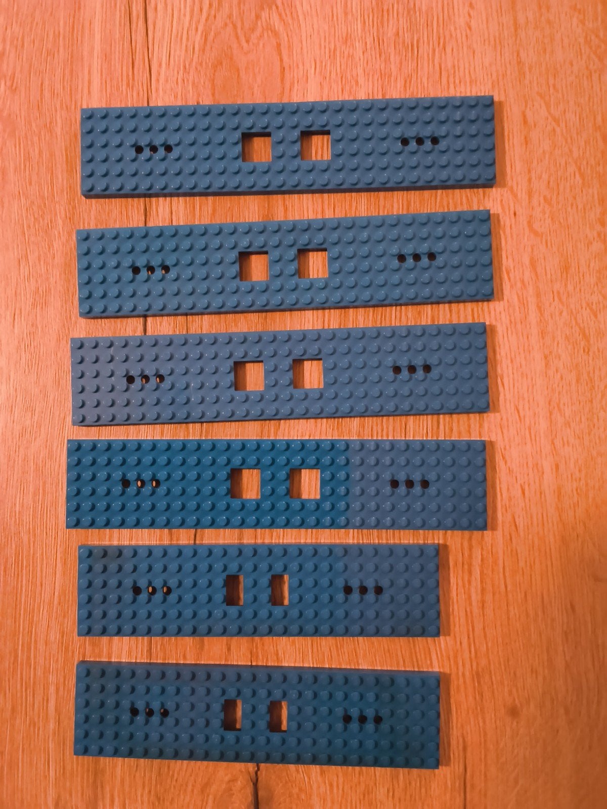 LEGO TREIN OPBOUWPLATES VOOR LOCOMOTIEF EN WAGON, Ophalen of Verzenden, Zo goed als nieuw, Lego