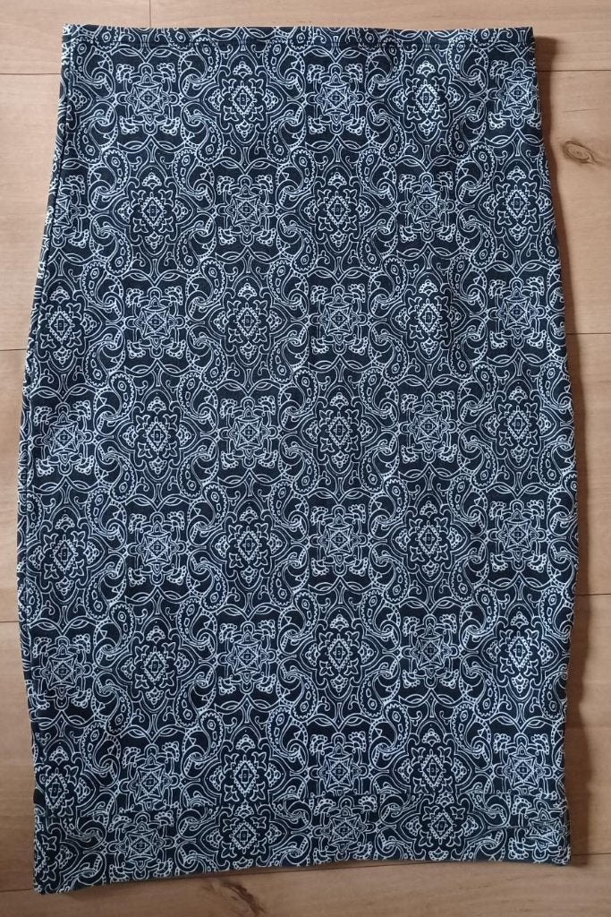 AMISU - Kokerrok met print, Zwart, Maat 42/44 (L), Ophalen of Verzenden, Zo goed als nieuw