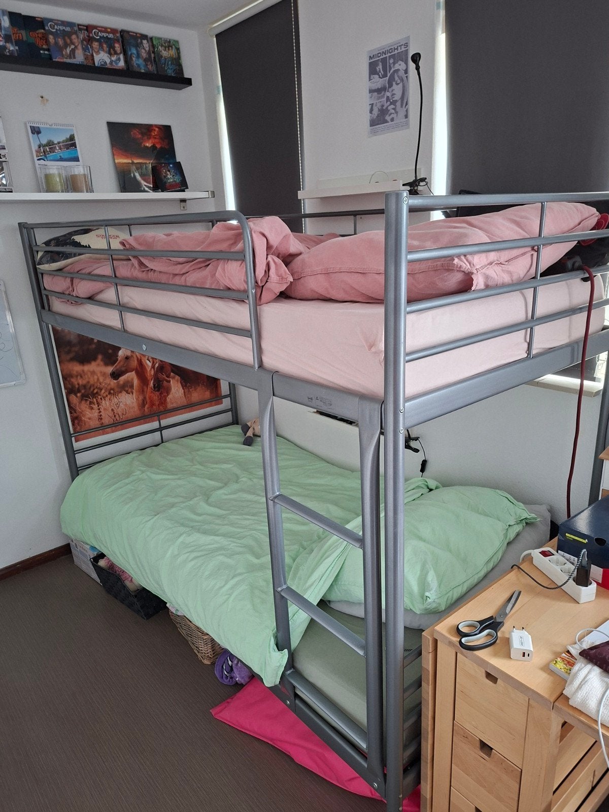 IKEA Stapelbed - Ideaal voor kleine kamers, Huis en Inrichting, Slaapkamer | Stapelbedden en Hoogslapers, Gebruikt, 90 cm, 160 tot 180 cm