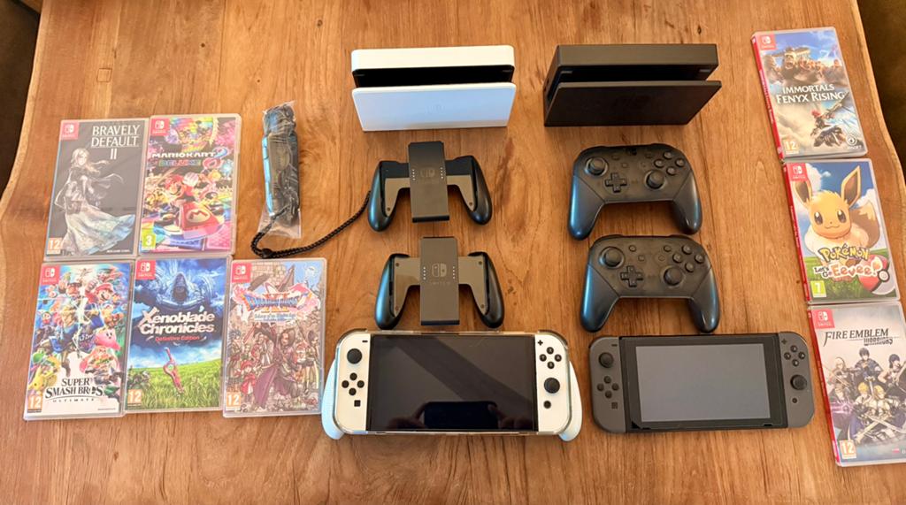 Nette Nintendo Switch OLED + Extra Switch + Pro Controllers, Switch OLED, Met games, Met 2 controllers, Ophalen of Verzenden