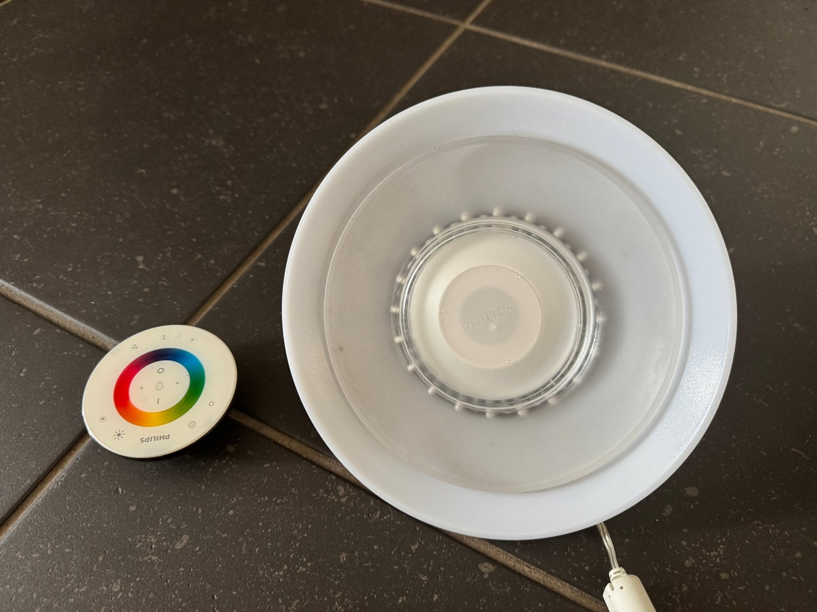 Philips LivingColors Conic Iris Gen2 Hue smartlink, Ophalen, Gebruikt, Kunststof, Philips