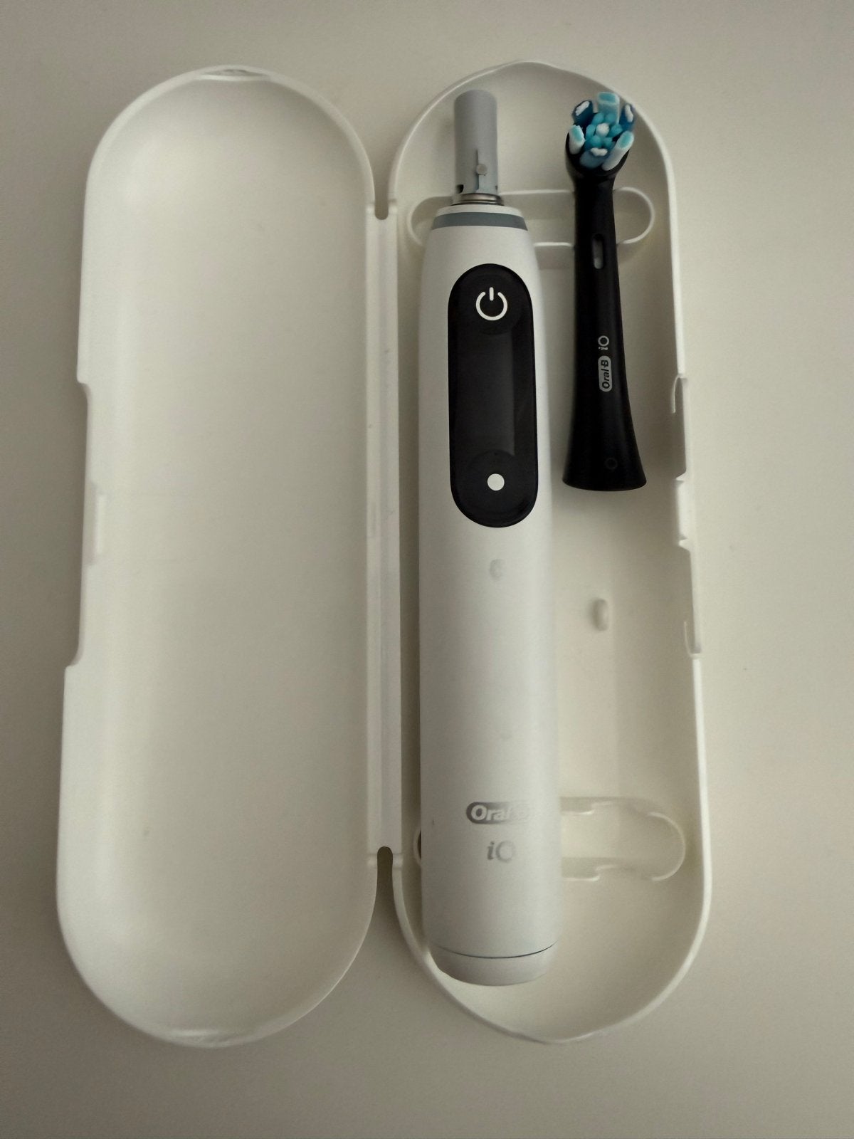 Oral B IO7 elektrische tandenborstel - Zo goed als nieuw, Ophalen of Verzenden, Zo goed als nieuw, Mondverzorging