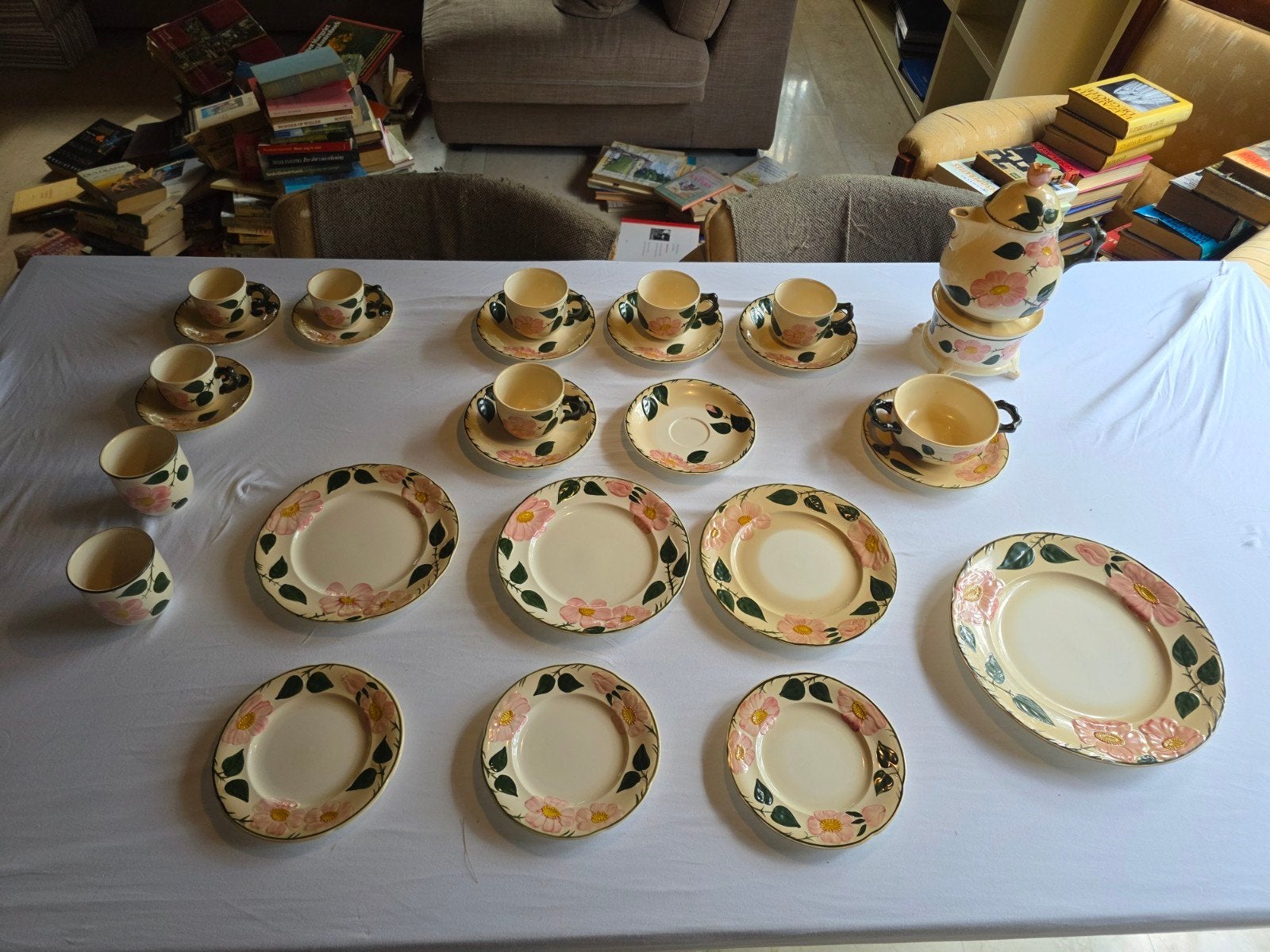 Villeroy & Boch 1748 Wild-Rose servies, Huis en Inrichting, Ophalen, Overige typen, Zo goed als nieuw, Overige stijlen