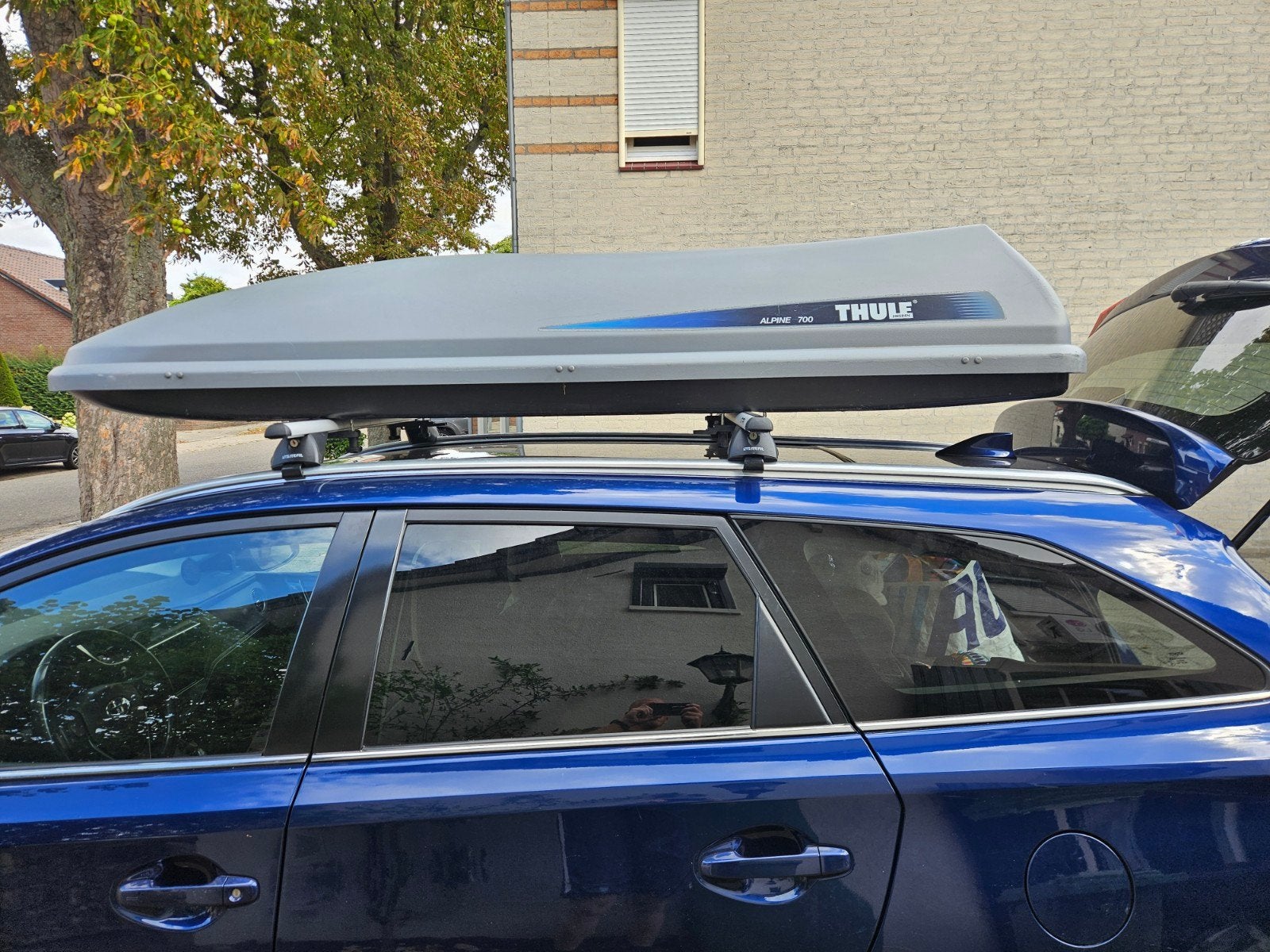 Thule Alpine 700 Dakkoffer , 430 liter, Auto diversen, Ophalen, Gebruikt