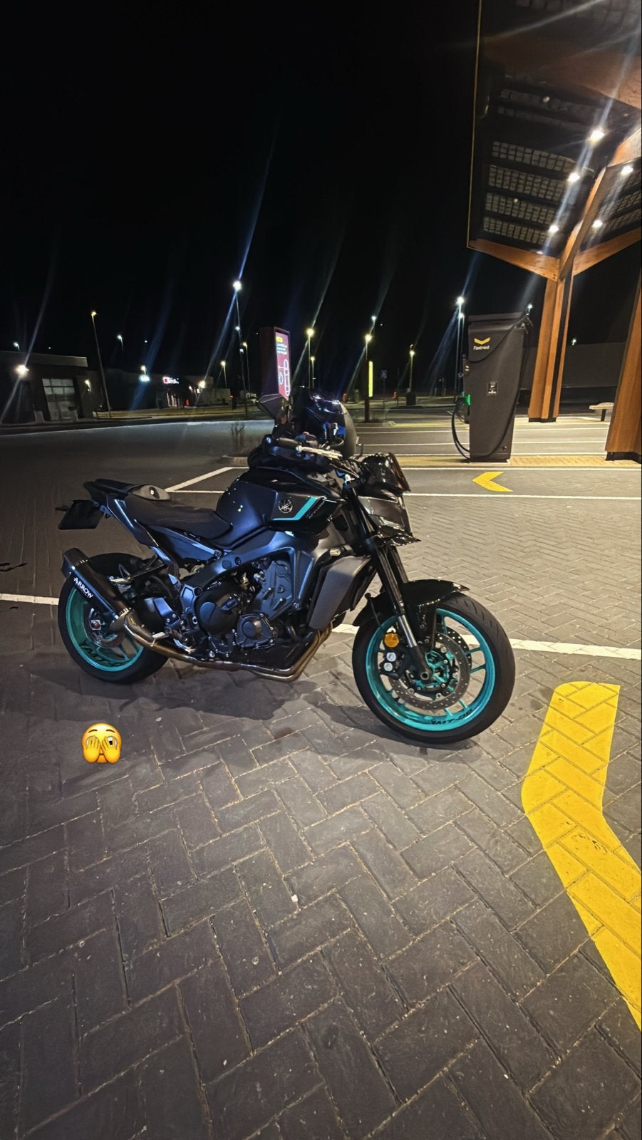 Yamaha MT-09 Gen4 - Arrow uitlaat, Mooie kleurstelling, Sportuitlaat, Motorrijbewijs A, Gebruikt, 3 cilinders