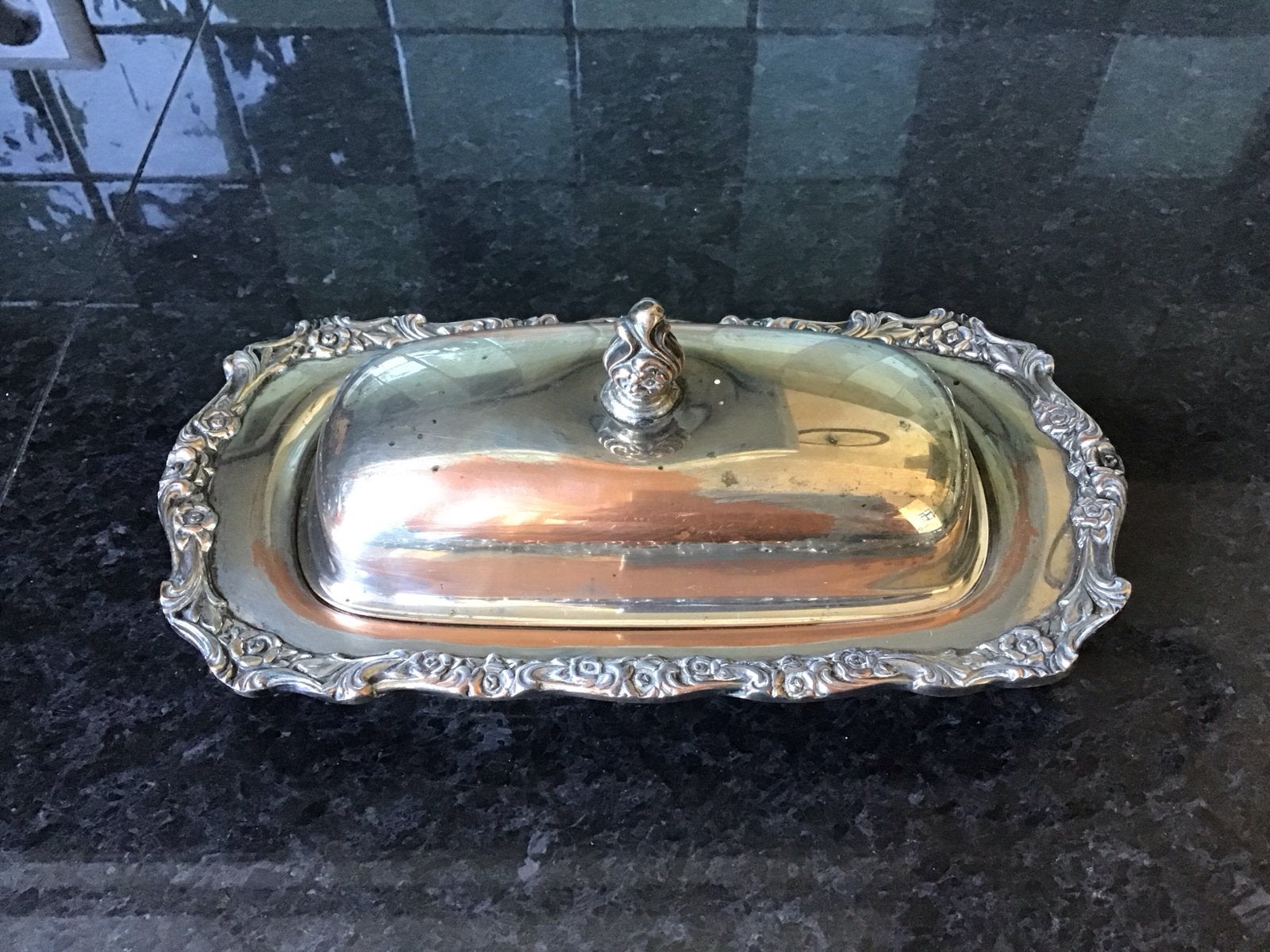 Antieke verzilverde botervloot met glazen binnenbak, Antiek en Kunst, Antiek | Goud en Zilver, Ophalen of Verzenden, Zilver